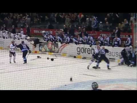 Schlägerei Hamburg Freezers vs. Eisbären Berlin am 22. März