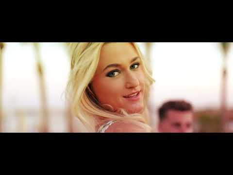 Lloyd de Meza - Money On My Mind