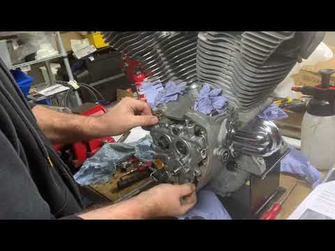 Harley Davidson Twin cam & cam plate and oil pump removal after tensioner removal