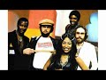 Everybody Has An Aura - Rufus Featuring Chaka Khan - 1975