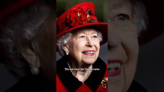 Queen Elizabeth’s special visit to see the Ritz Christmas decorations #ritzlondon #queenelizabeth