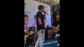 GIGI - Perihal Cinta   (Live PEMKOT Bandung)