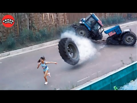 130 Insane Lucky Escapes You Have to See to Believe | Idiots in Cars