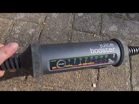 Dacia Spring Electric  ,  laden  mit 2x400 Watt Solarpanele,  EcoFlow Delta Max 2016 Speicher plus..