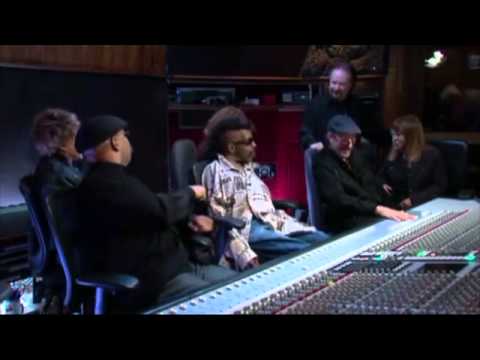 Sly and The Family Stone,ThIS COULD BE THE  LAST JAM ,all together .2014