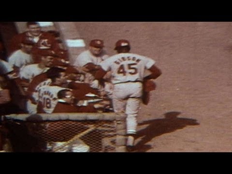 1967 WS Gm7: Bob Gibson homer gives Cards 3-0 lead