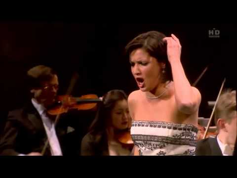 Anna Netrebko - Sempre Libera (La Traviata, Verdi)