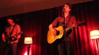 HORSESHOE LOUNGE - Slaid Cleaves