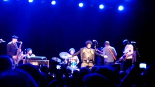 Charles Bradley & the Menahan Street Band - No Time For Dreaming 2012-12-05 Live @ The Aladdin