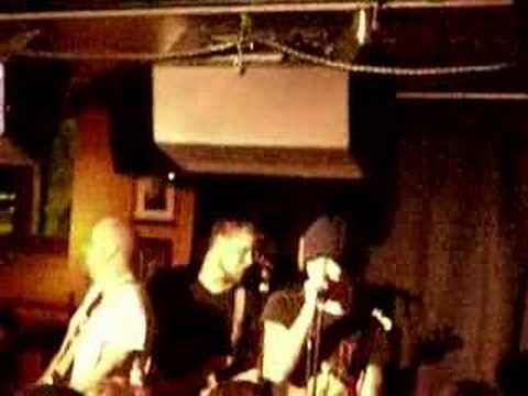 Jussi Selo-Hetken tie on kevyt@Henry's pub