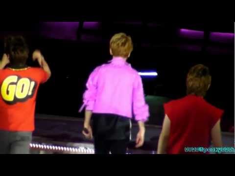 110820 SHINee 1st Concert in Nanjing - A-YO