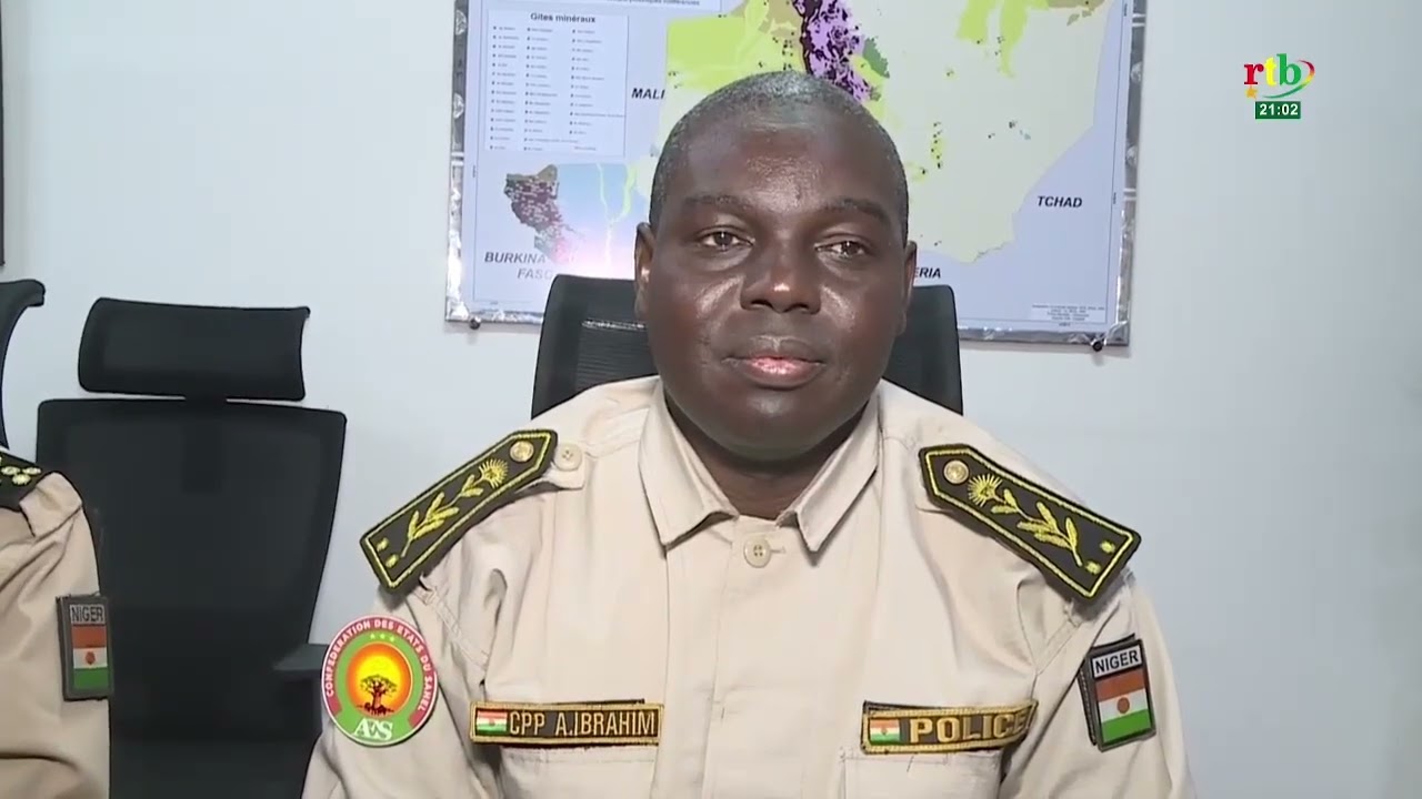Actualités AES/Niger: le 1er Ministre a procédé à son enrôlement au passeport biométrique AES