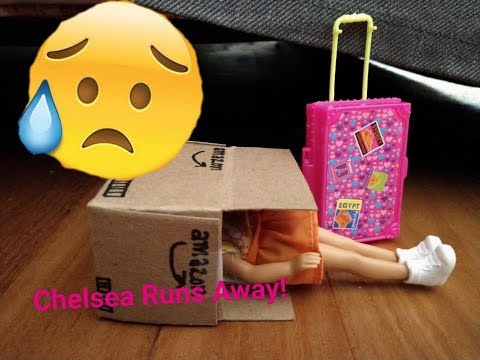 why I want to run away.........Come play with me....Chelsea runs away