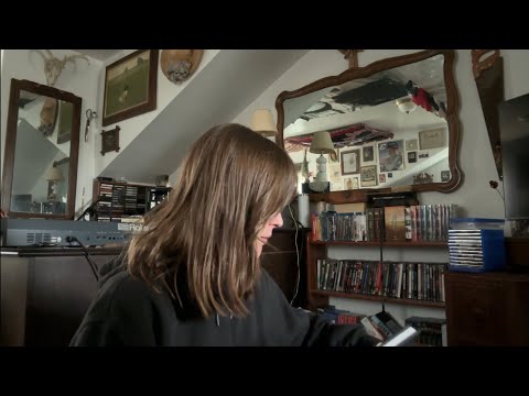 tour of my art books (part 1)