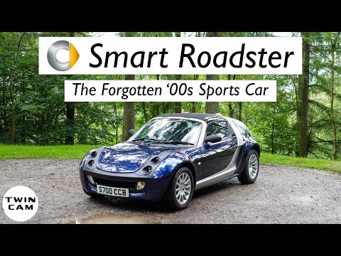The Smart Roadster is a Pocket-Size Supercar with a Fatal Flaw