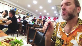 Searching For Cheap & Tasty Asian Food in Singapore