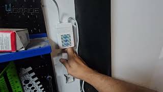 Electric Projector Screen with Remote