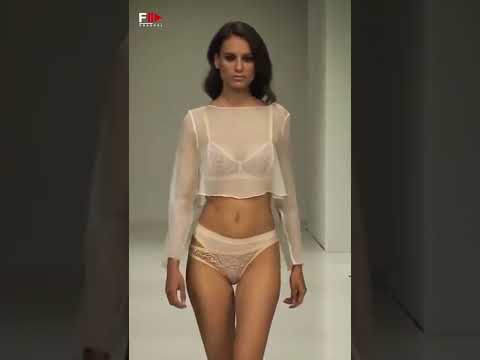 LILIUM 2017 Maredamare - Fashion Channel #shorts