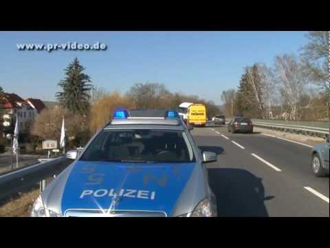 03.02.2012 - B 45 bei Meckesheim - Lkw fährt in Pannen Laster -