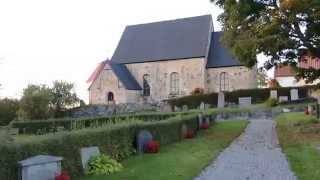preview picture of video 'Norrtälje, Roslags-Bro kyrka, sep 2014'