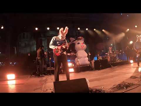 Austin TV - Ella No Me Conoce (Verbena Navideña 2024)