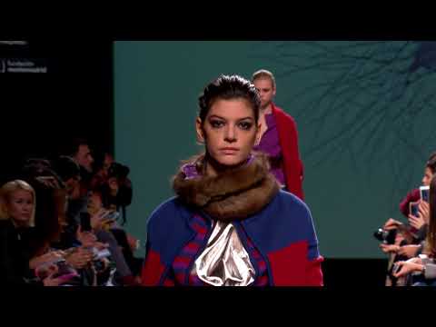 Mercedes Benz Fashion Week: Desfile MARCOS LUENGO