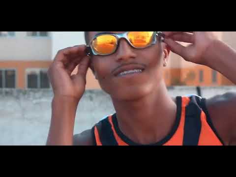 MC's NIAGO E SELTINHO FEAT. MC REINO . MC GW - BARULHO DA KIKADA ( Passinho Oficialmente )