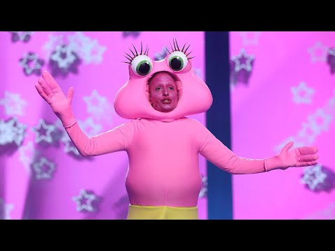 Josie imita a Sapito en 'El baile del sapito' - Tu Cara Me Suena