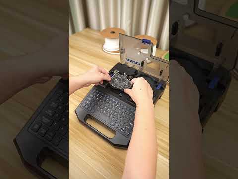 Принтер UKRMARK 550B с АКБ для печати на кембриках, термоусадочных трубках, этикетках - фото 4 - id-p2794179115