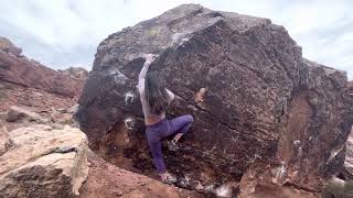 Video thumbnail of Underachiever, V8. Moe’s Valley