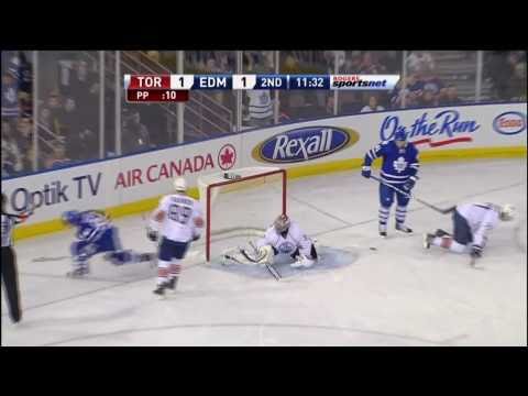 Grabovski Goal - Leafs 2 vs Oilers 1 - Dec 14th 2010 (HD)