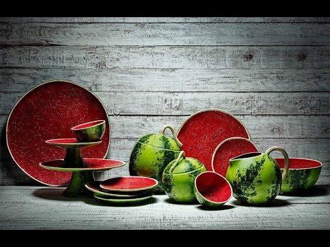 download lagu mp3 mp4 Bordallo Pinheiro Strawberry, download lagu Bordallo Pinheiro Strawberry gratis, unduh video klip Bordallo Pinheiro Strawberry