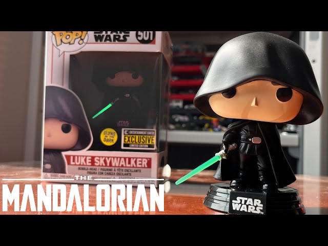 Vídeo relacionado con Funko Pop! Star Wars: Legends - Luke Skywalker - Glow in The Dark - Figura de Vinilo Coleccionable - Idea de Regalo - Mercancía Oficial - Juguetes para niños y Adultos