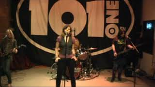 The Donnas - Don&#39;t Wait Up For Me (CD101 Big Room)