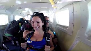 LAuren Evans Tandem Skydiving at Skydive Elsinore