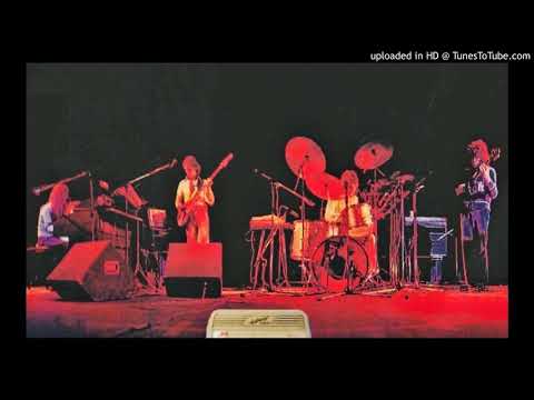 Hatfield and The North ► Halfway Between Heaven And Earth Live at the Rainbow 1975 [HQ Audio]
