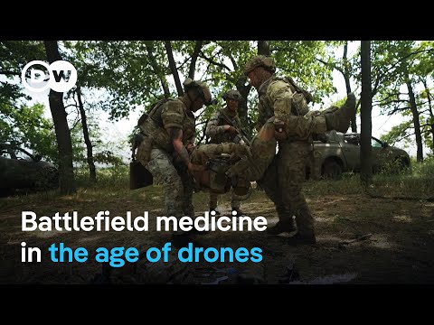 How Russian drones make saving Ukrainian soldiers more difficult | DW News