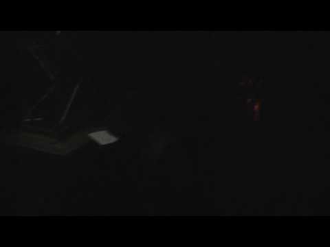 (HD) CNBLUE LIVE IN LONDON 2012 - ENTRANCE & FIRST 3 SONGS