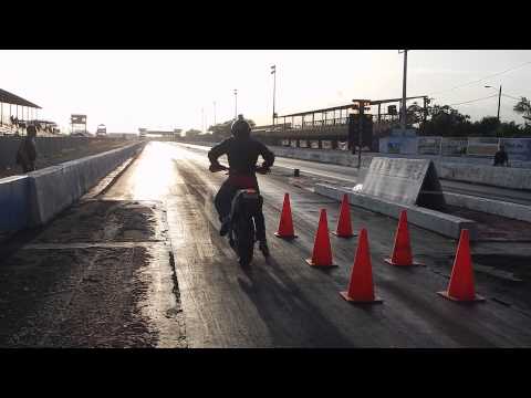 CRF450 1/4 mile 12.36 @104mph