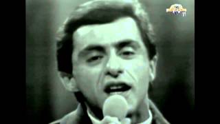 Frankie Valli and the Four Seasons  -  Working My Way Back .