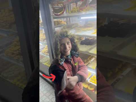 afghan.people Они друг с другом спорят какие вкусняшки вкуснее  #islam #ummah #help