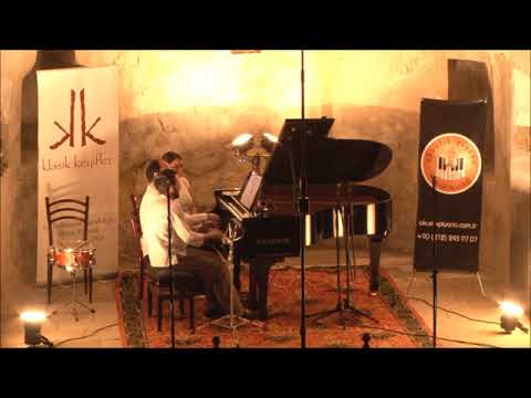 Igor Stravinsky - Petrushka / Çağdaş Özkan & Jerfi Aji