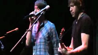 Revolverheld - Die Welt Steht Still (with lyrics)