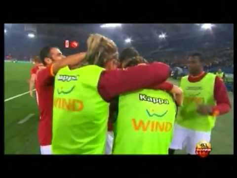 Roma - Genoa 2-1: il gol di Brighi