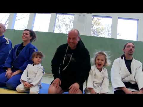 Eltern-Kind-Judo beim Sport-Dojo Berlin e.V.