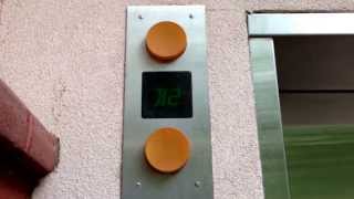 preview picture of video 'OTIS Hydraulic Elevator At Phoenix Catholic Church Parking Garage - Downtown Phoenix'