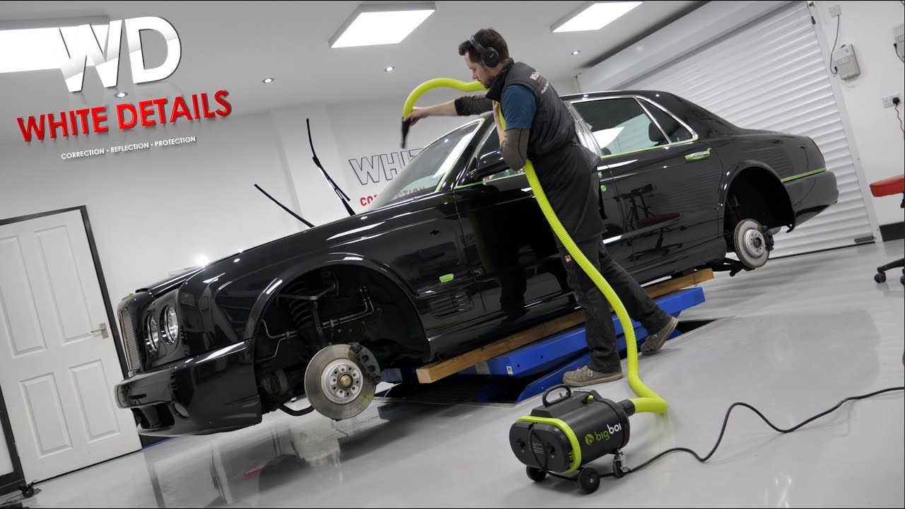 Bentley Arnage T receives the "White Detail" - VLOG 064