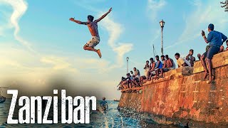 Visiting Africa / The famous water jumping spot in Zanzibar, Tanzania / How people live /