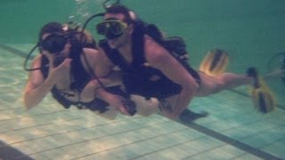preview picture of video 'Piscine Herstal - Entraînement piscine pour la plongée'