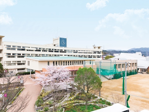 心理学科 神戸親和女子大学公式チャンネル のライブ ストリーム